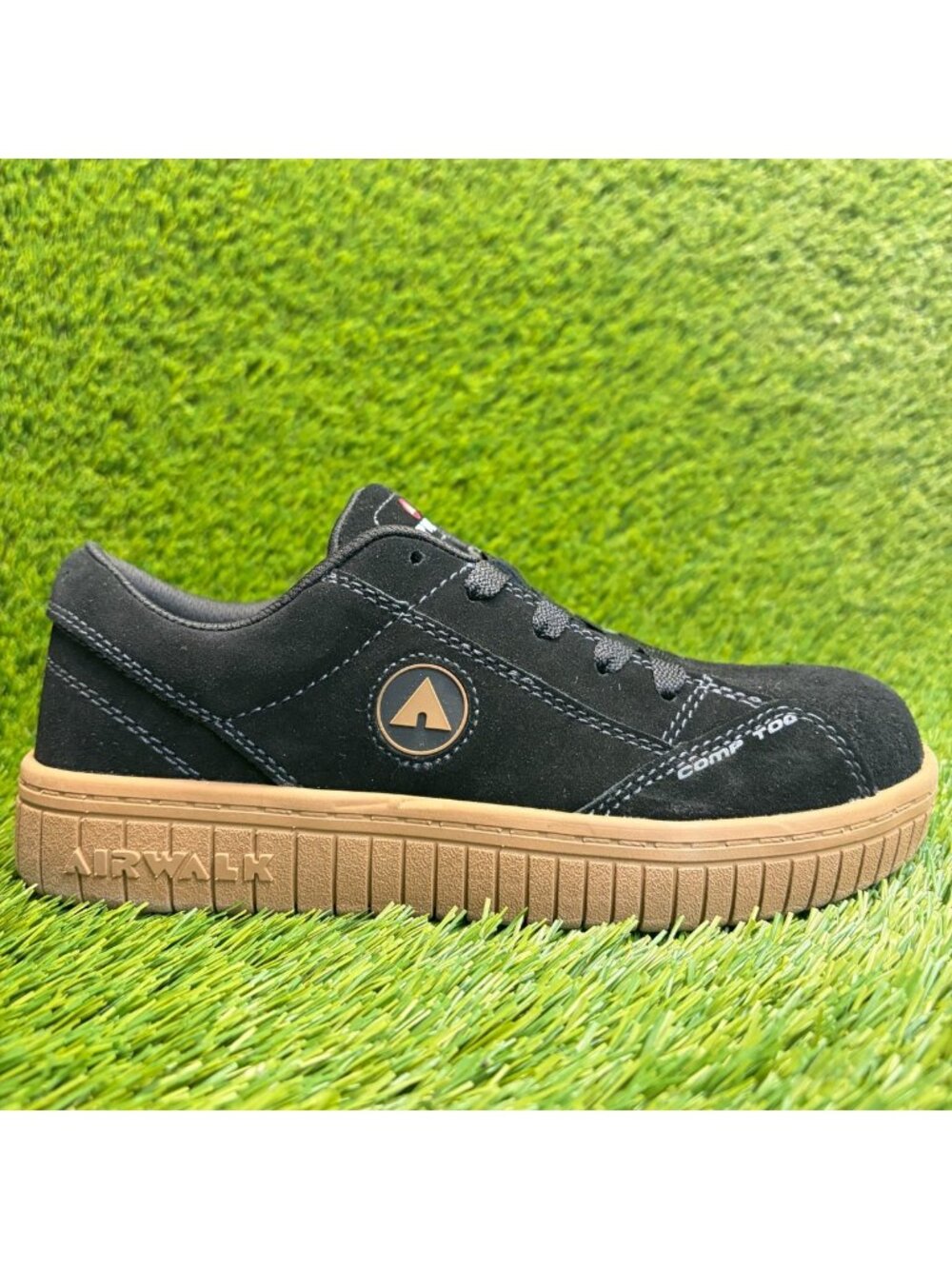 Airwalk Camino Womens Size 6 Black Gum Suede Composite Toe Safety Work Shoes